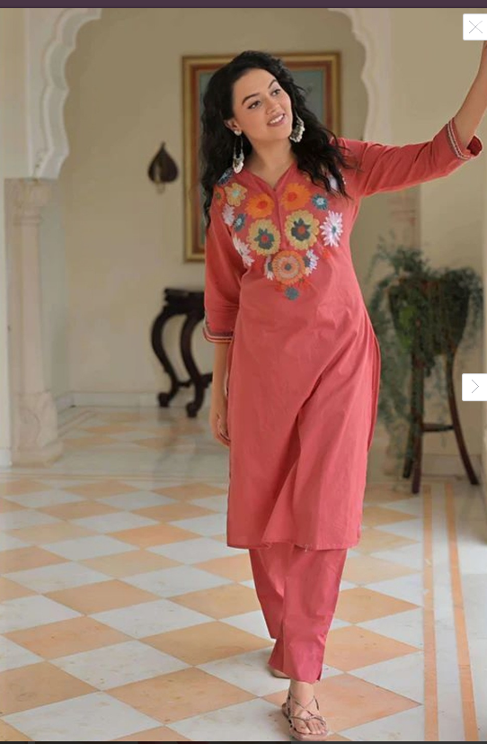 MYRIE Women Floral Embroidered Regular Thread Work Chanderi Cotton Kurta with Trousers